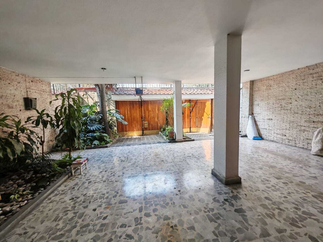 House in Mexico City, Mexico 4 - 18584713
