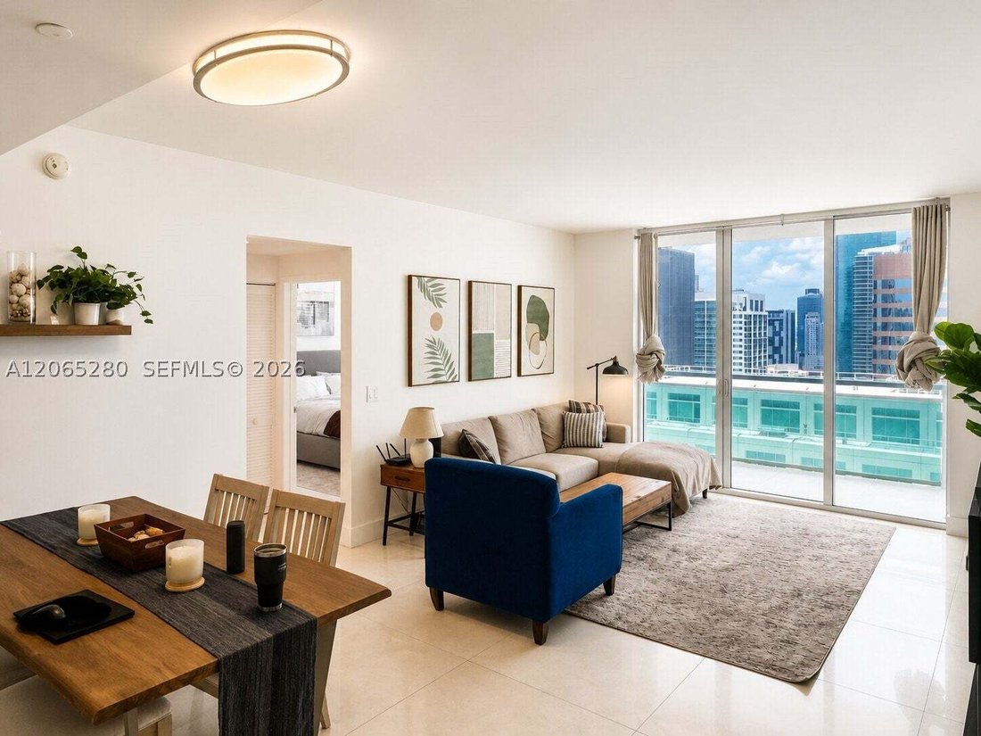 Condo in Miami, Florida, United States 1 - 18584433