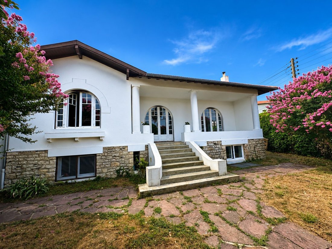 House in Anglet, Nouvelle-Aquitaine, France 4 - 18586163