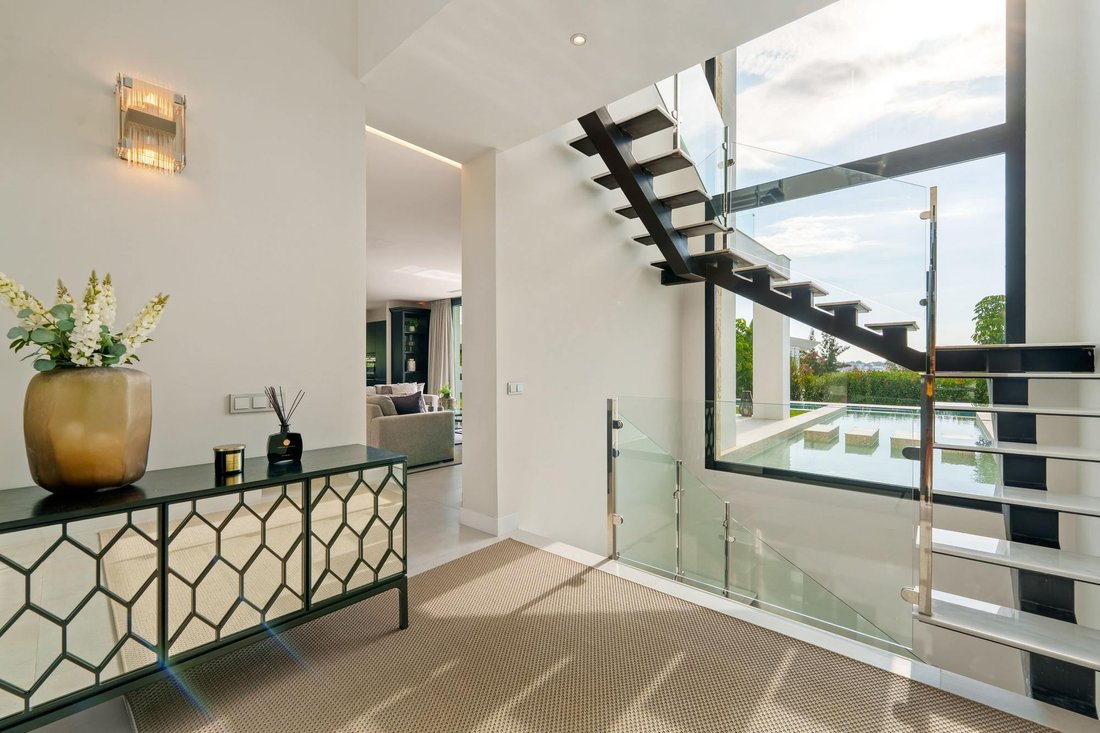 Villa in La Quinta, Benahavis, Andalusia 5 - 18582153