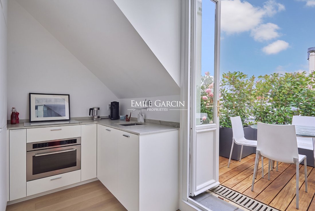 Apartment in Saint Philippe du Roule, Paris 8e Arrondissement, Paris 3 - 18585561