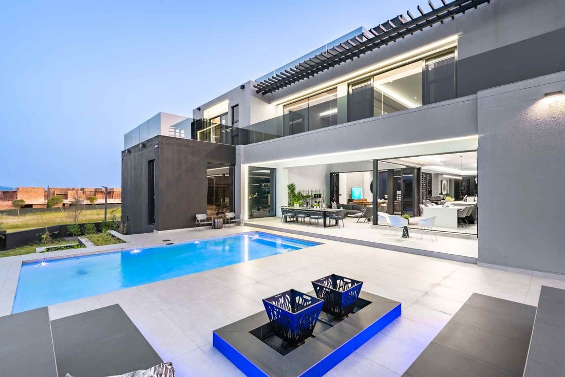 House in Halfway House Estate, Gauteng, South Africa 1 - 18581445