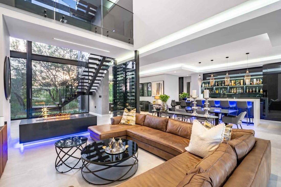 House in Halfway House Estate, Gauteng, South Africa 2 - 18581445