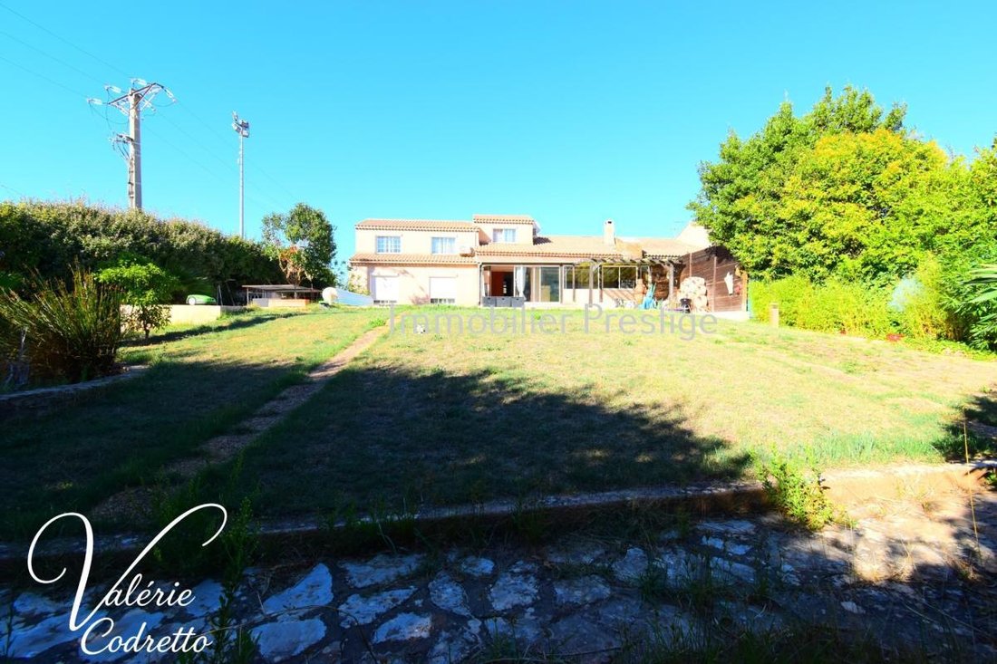 Villa in La Crau, Provence-Alpes-Côte d'Azur, France 2 - 16372237