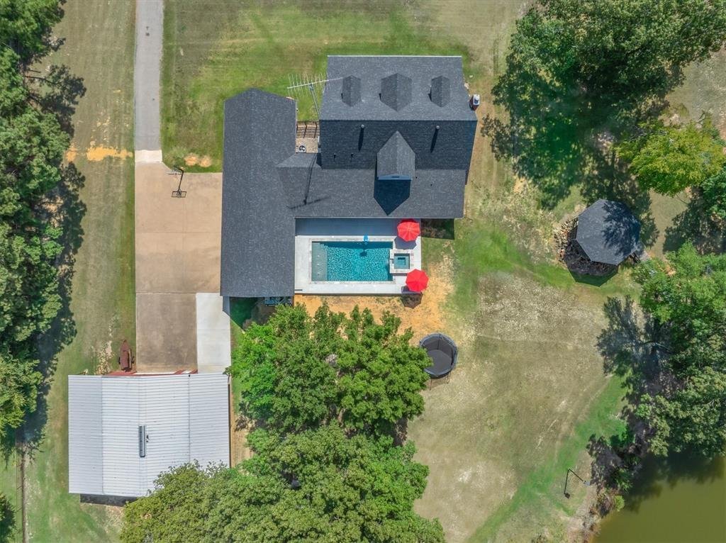 House in Grand Saline, Texas, United States 5 - 18584957
