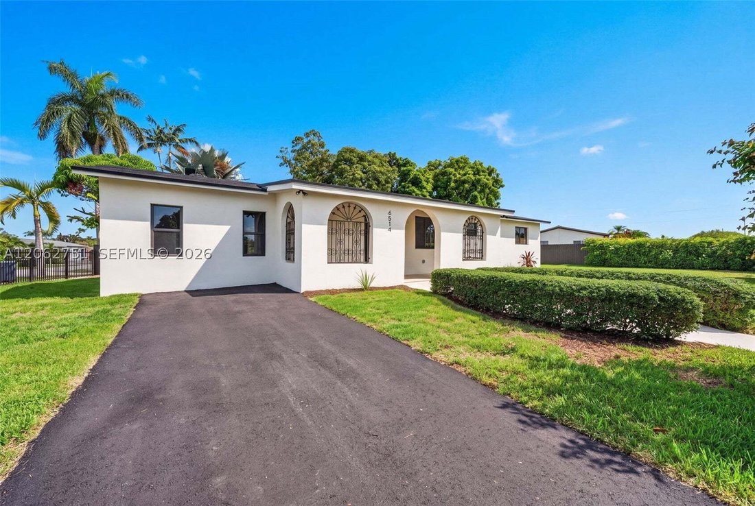 House in Miami, Florida, United States 1 - 18584408