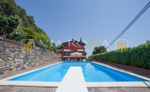 Compitese, Capannori, Tuscany 1