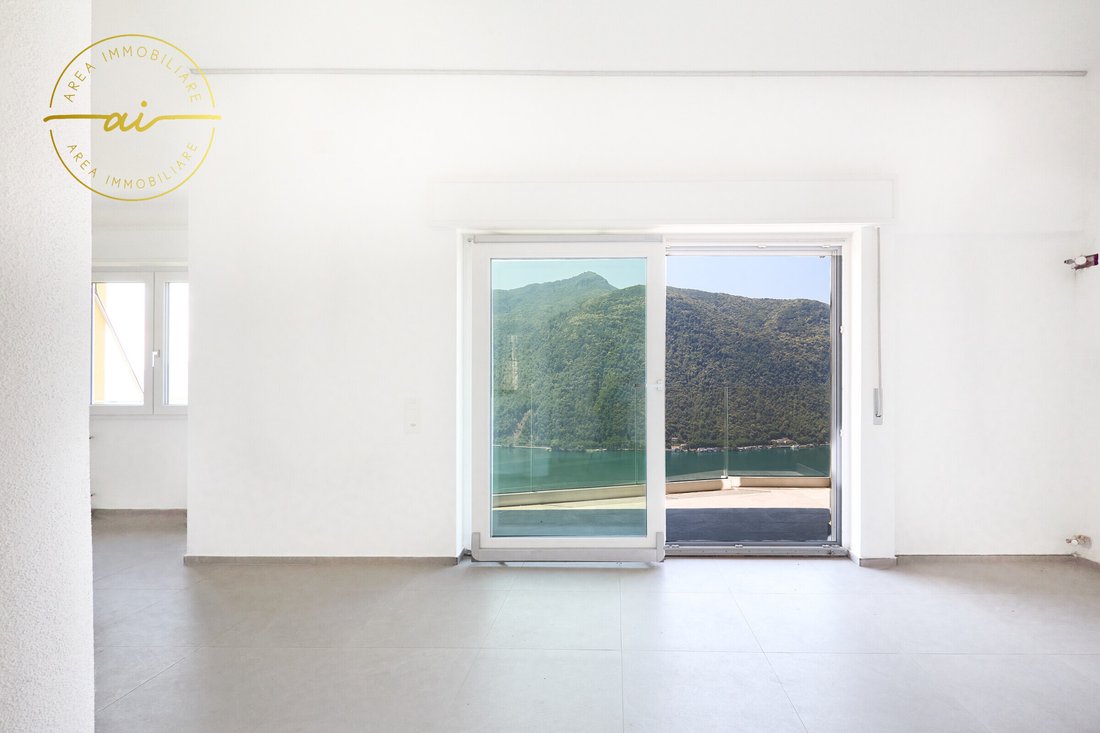 Villa in Val Mara, Ticino, Switzerland 4 - 18583467