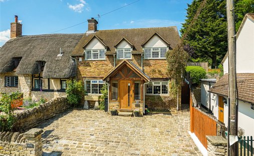 House in Long Crendon, England 1
