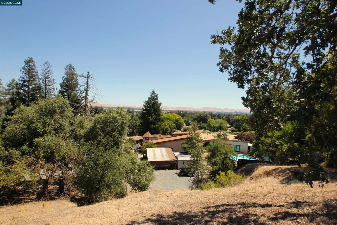 House in Martinez, California, United States 1 - 18584379