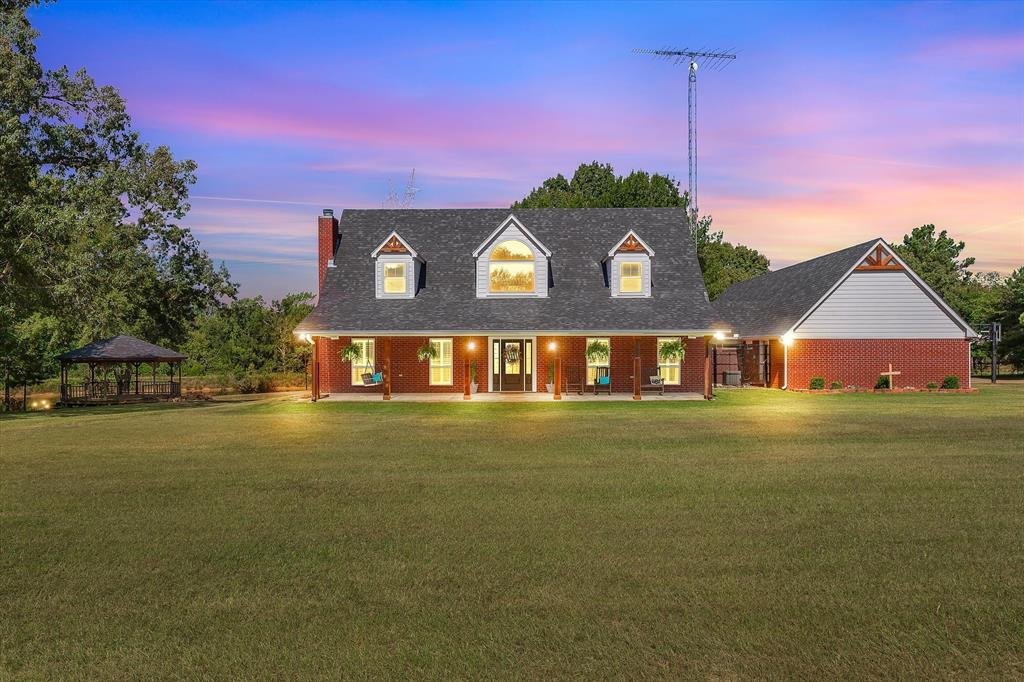 House in Grand Saline, Texas, United States 1 - 18584957