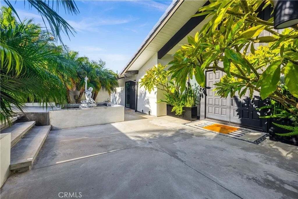 House in Santa Ana, California, United States 4 - 18584657