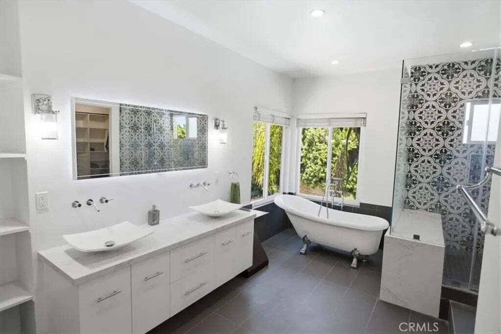 House in West Hills, California, United States 4 - 18584623