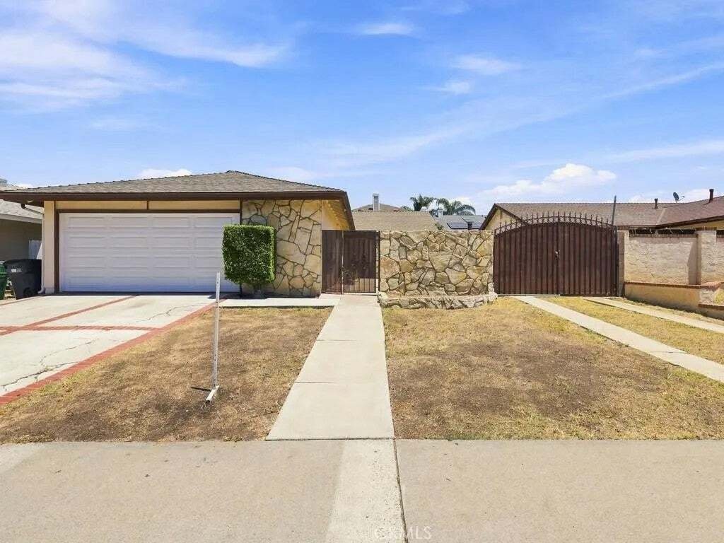 House in Irvine, California, United States 3 - 18581705