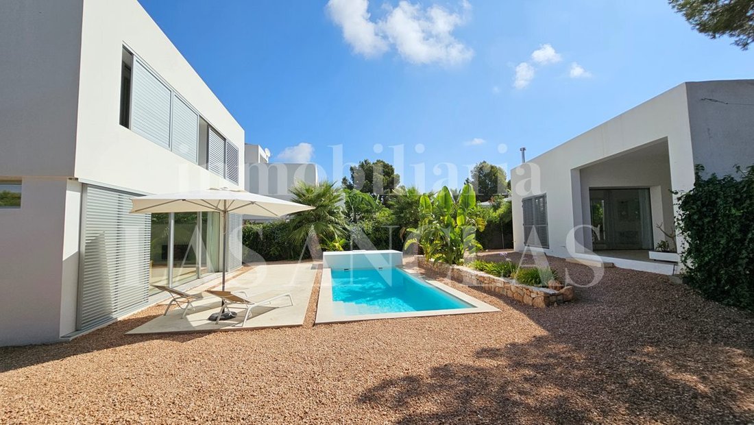Villa in Sant Carles de Peralta, Santa Eularia des Riu, Balearic Islands 3 - 11840496