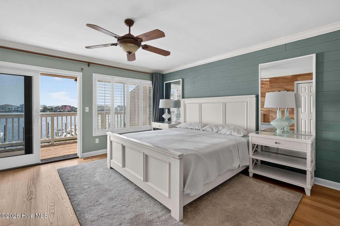 Townhouse in Carolina Beach, North Carolina, United States 4 - 18576559