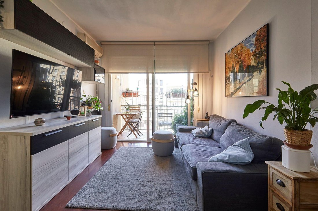 Apartment in Eixample, Barcelona, Spain 2 - 18585194