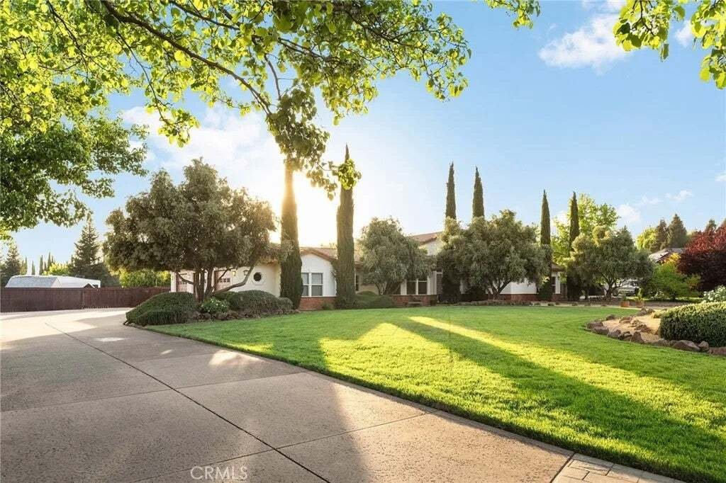 House in Chico, California, United States 4 - 18584631