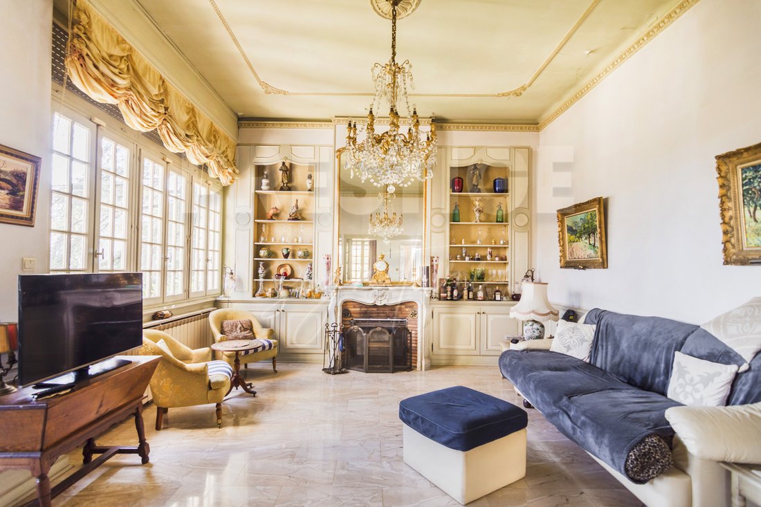 Maison à Le Revest-les-Eaux, Provence-Alpes-Côte d'Azur, France 5 - 18584328