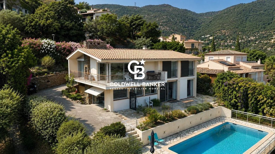 House in Nord, Cavalaire-sur-Mer, France 2 - 16810650