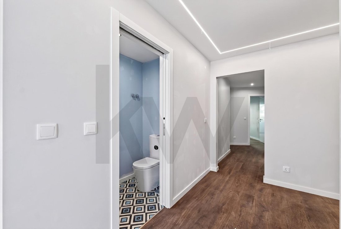 Apartment in Alcantara, Lisbon, Portugal 5 - 17270894