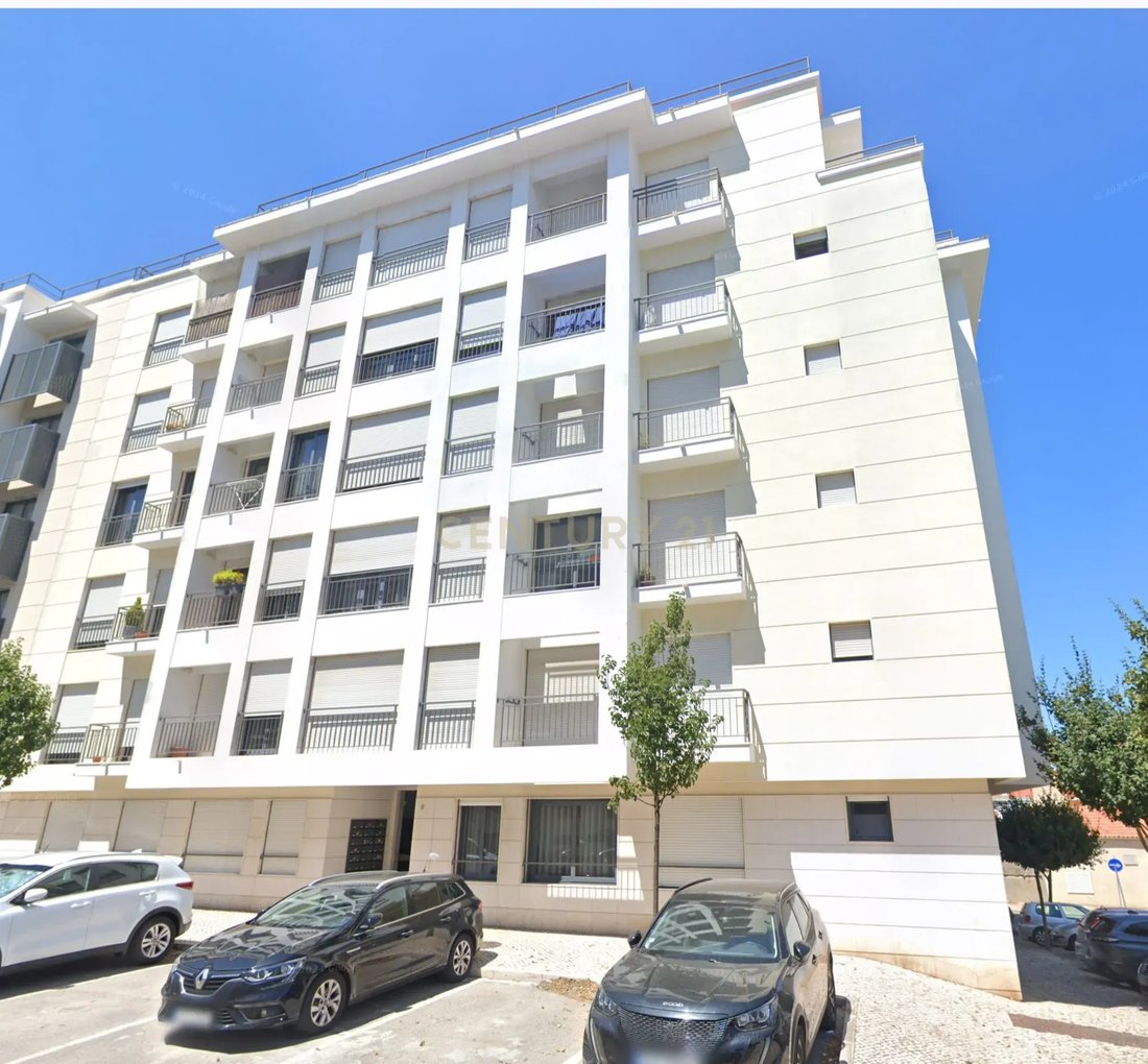 Apartment in Aguas Livres, Lisbon, Portugal 1 - 18585282