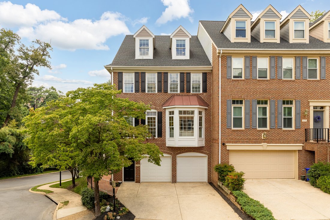 Townhouse in Arlington, Virginia, United States 2 - 18582817