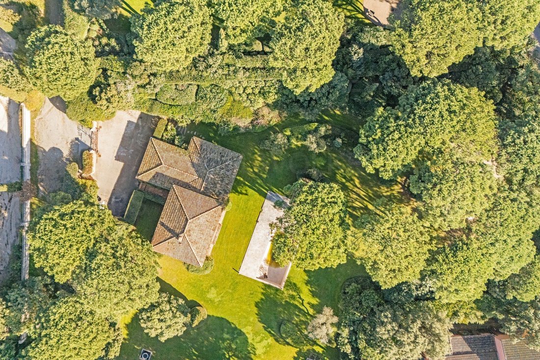 Villa in Zone Ouest Urbaine, Saint-Tropez, France 2 - 18586229