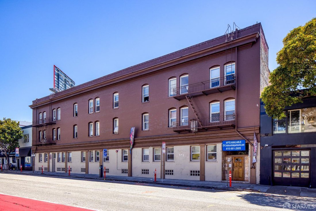 San Francisco, California, United States 5 - 18583663