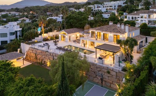 Villa in Goldene Meile, Andalusien, Spanien 1