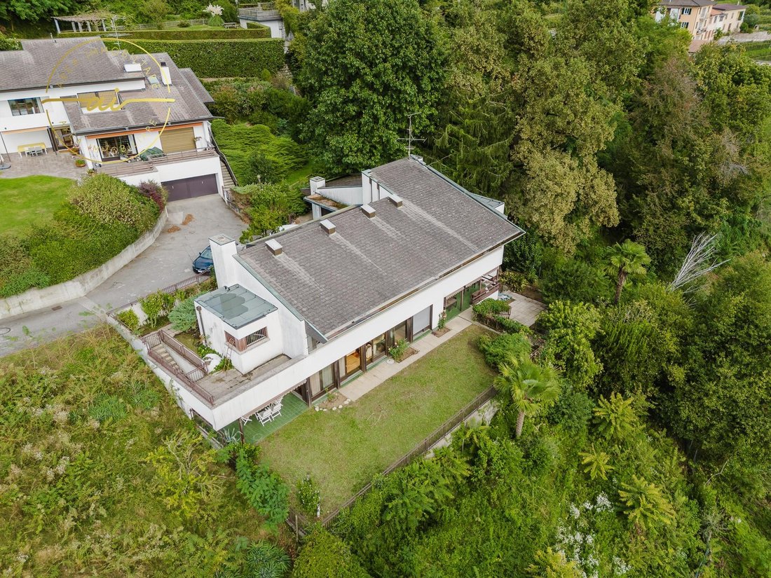 Villa in Morbio Inferiore, Ticino, Switzerland 3 - 18583572