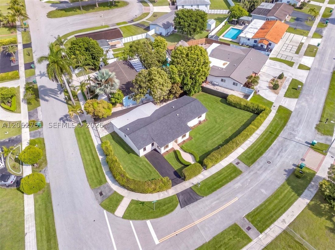 House in Miami, Florida, United States 2 - 18584408