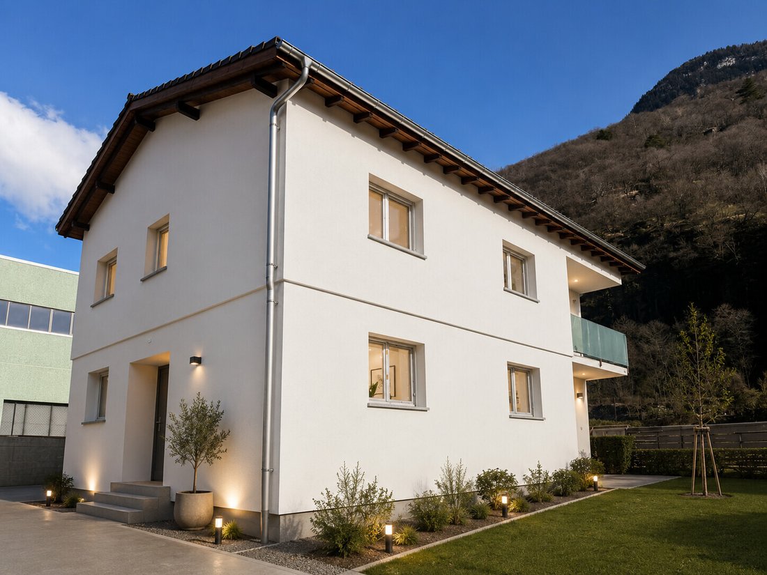Villa in Riviera, Ticino, Switzerland 1 - 18583656