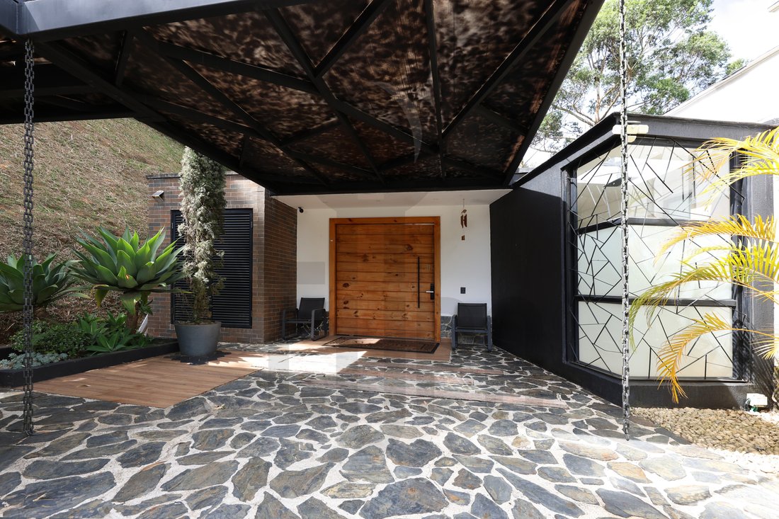 House in Santa Elena, Antioquia, Colombia 2 - 18582362