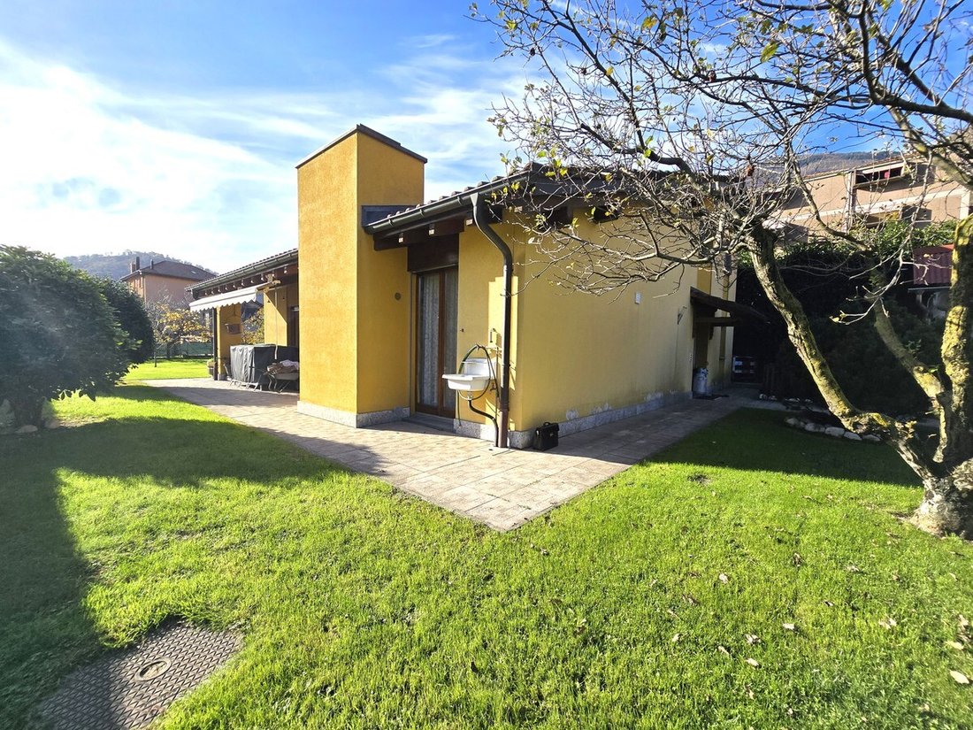 Villa in Mezzovico-Vira, Ticino, Switzerland 2 - 18580965