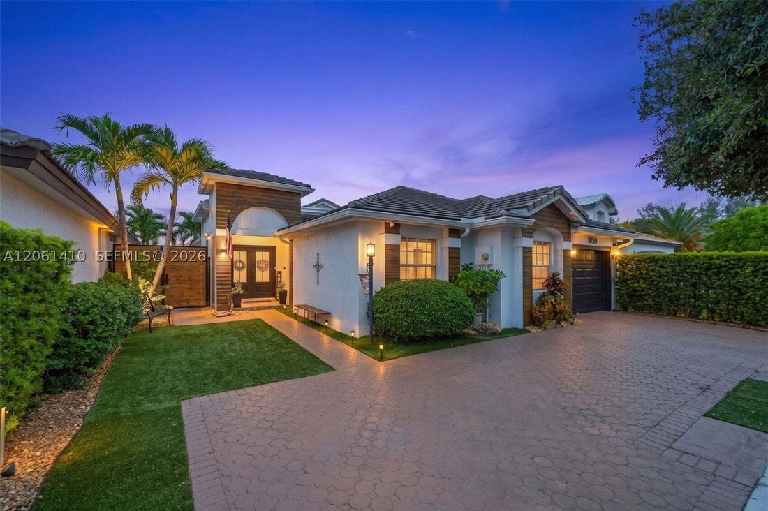 House in Miami, Florida, United States 1 - 18584412