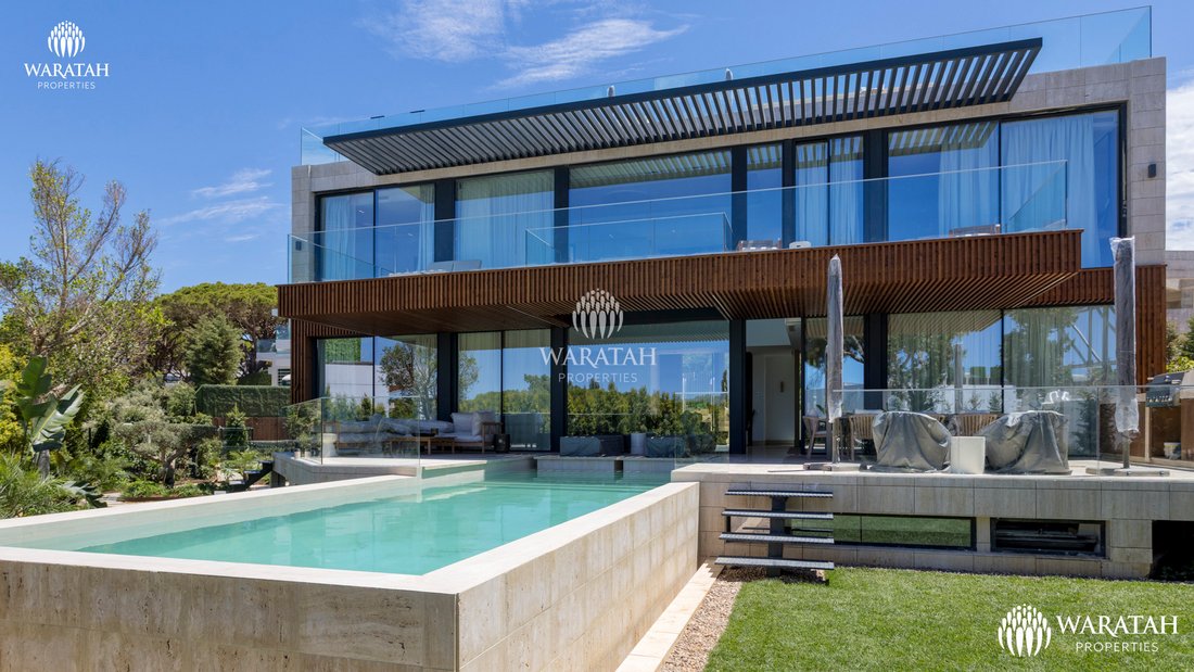 Villa in Vale do Lobo, Almancil, Portugal 1 - 18580413