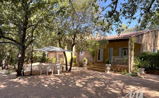 House in Tavernes, Provence-Alpes-Côte d'Azur, France 1
