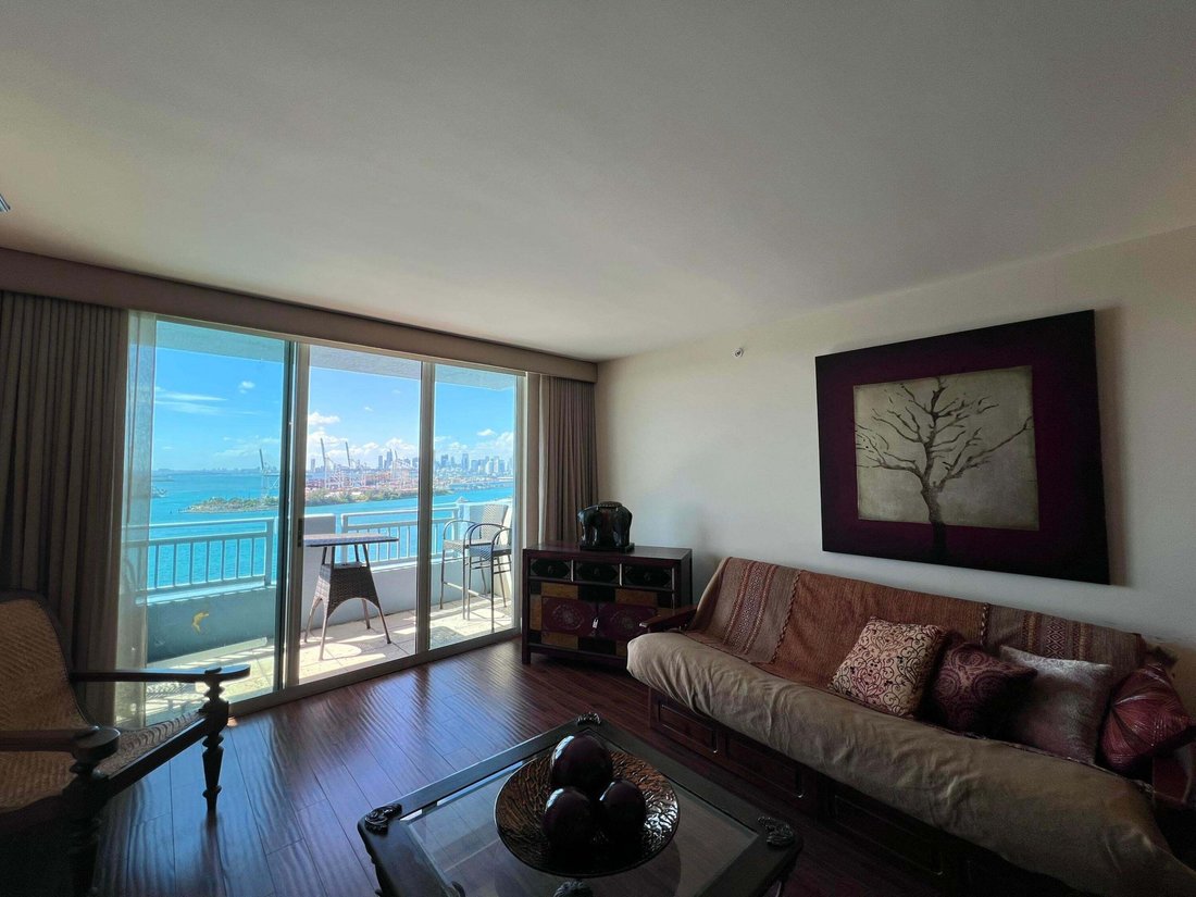 Condo in Miami Beach, Florida, United States 3 - 18584305