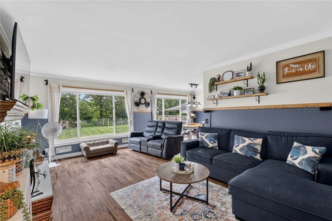 House in Warwick, Rhode Island, United States 5 - 18583854