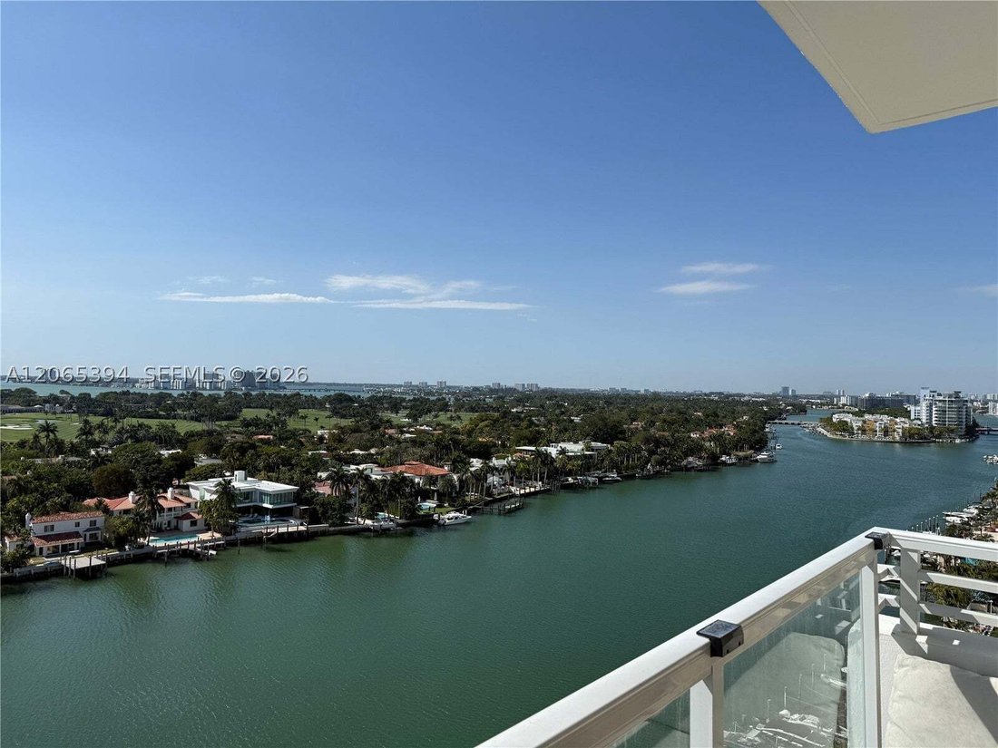 Condo in Miami Beach, Florida, United States 1 - 18584425