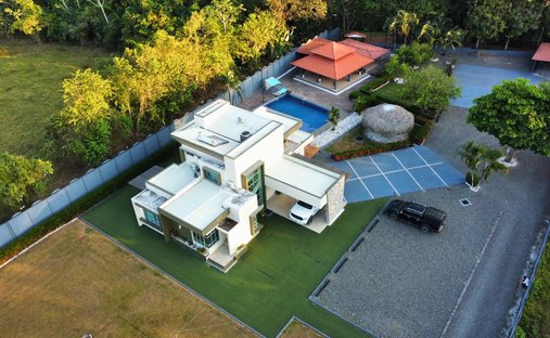 House in La Palma, Parrita, Costa Rica 1