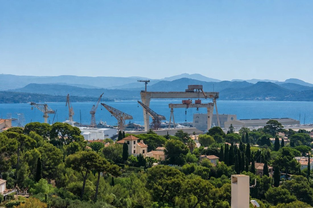 Apartment in La Ciotat, Provence-Alpes-Côte d'Azur, France 3 - 18236495