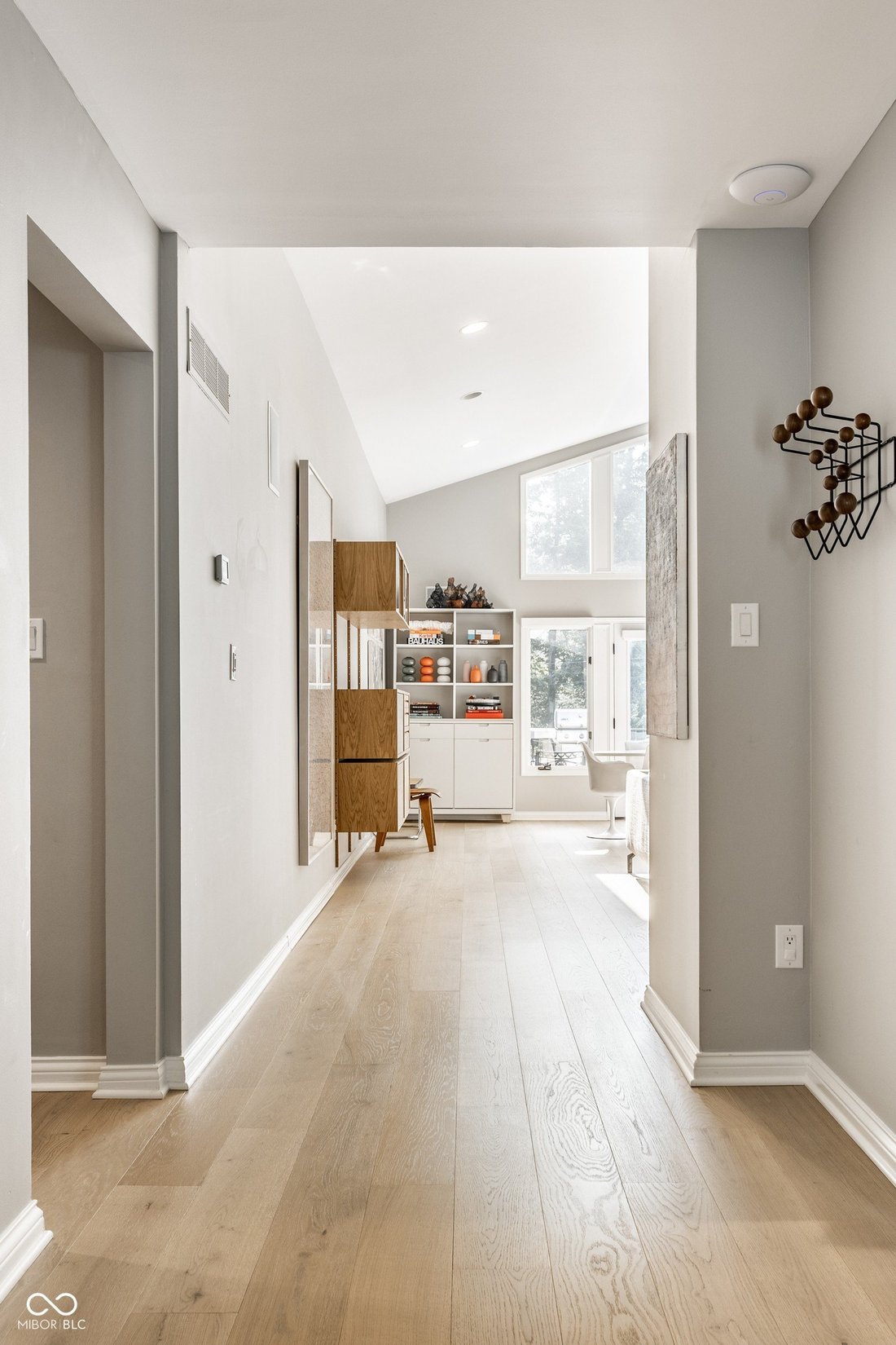 House in Indianapolis, Indiana, United States 4 - 18586075