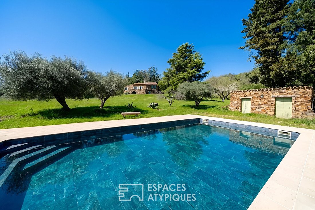 Villa à La Garde-Freinet, Provence-Alpes-Côte d'Azur, France 2 - 18585610