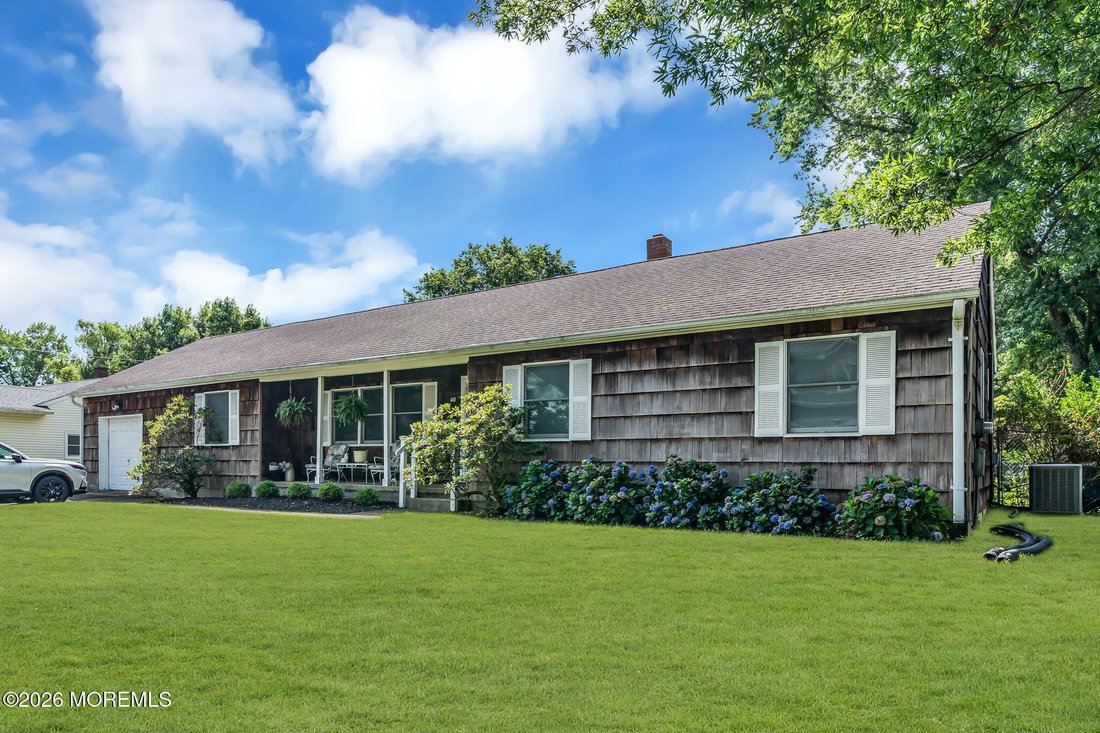 House in Oceanport, New Jersey, United States 4 - 18583731