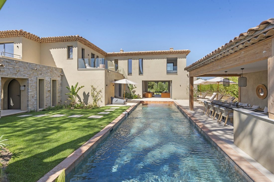 Villa in Zone Ouest Urbaine, Saint-Tropez, France 1 - 18586237