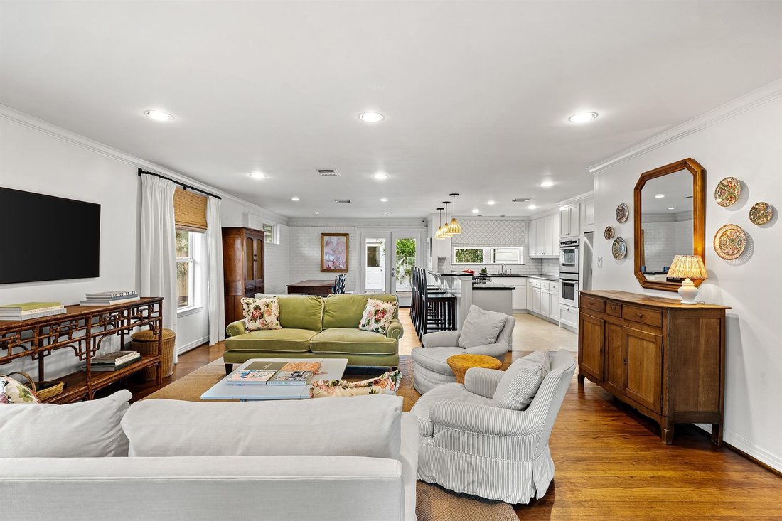 House in Houston, Texas, United States 5 - 18585056
