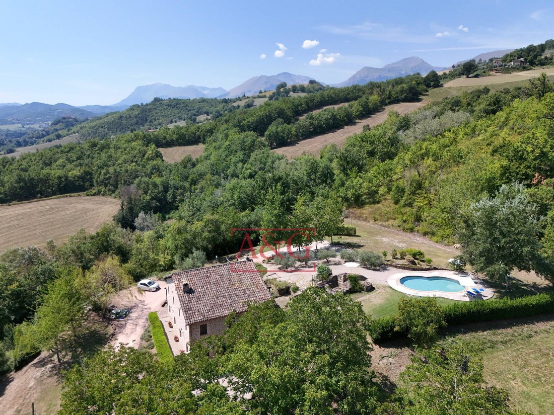 Country House in Amandola, Marche, Italy 2 - 17015966