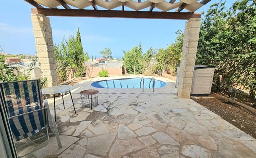 Villa in Pegeia, Paphos, Zypern 1